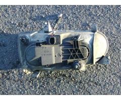 Фара правая  Hella 13917400r (VW Golf III или Vento 1991-1997 )